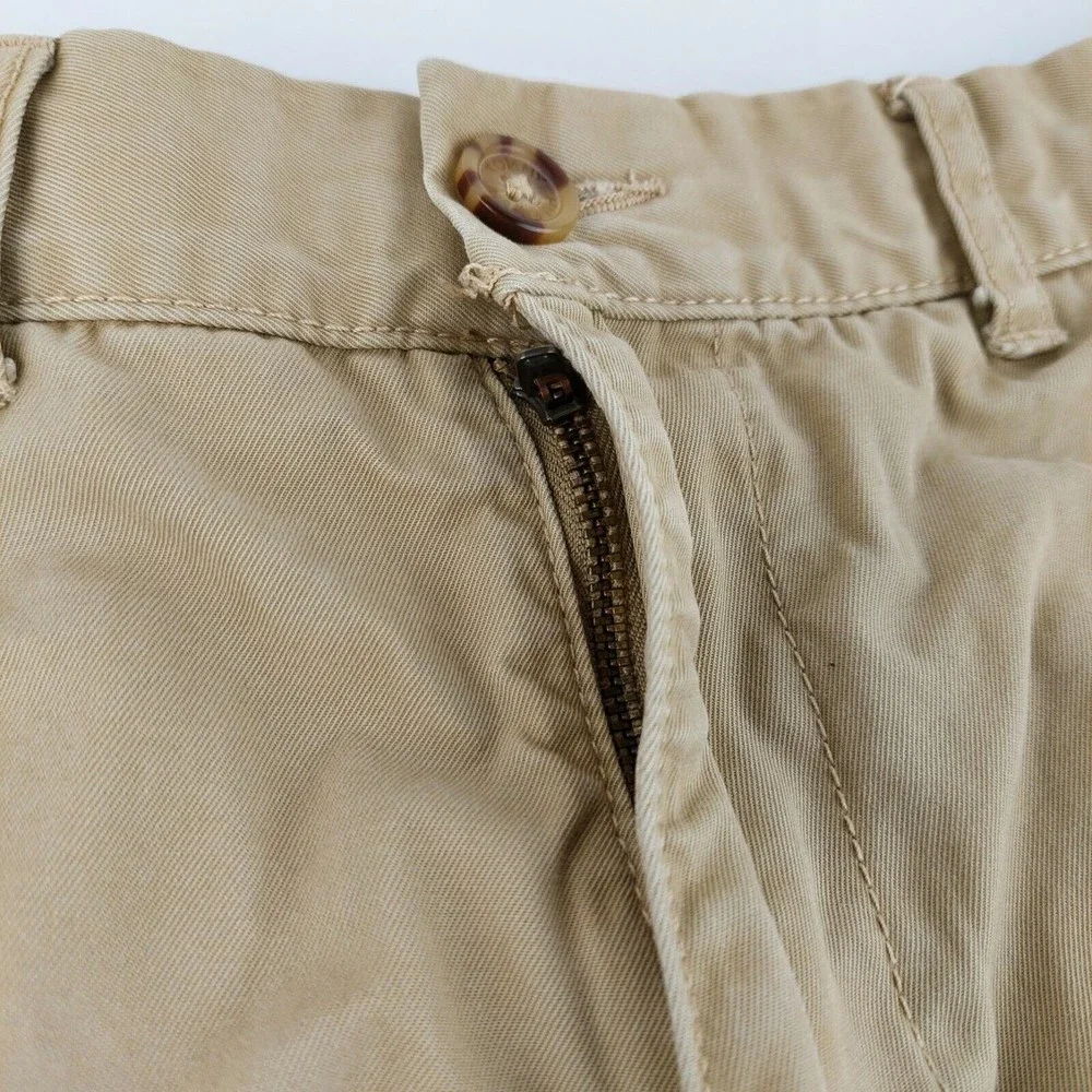Tommy Hilfiger Mens 36 Chino Shorts Khaki‎ Solid Casual Flat Front 100% Cotton
